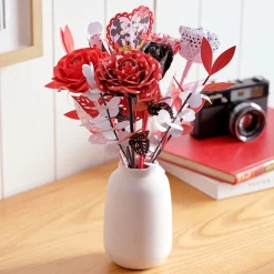 Lovepop Pop-Up Bouquets|Handcrafted Paper Flowers|Handcrafted Paper Flowers: Disney’s Mickey & Minnie Lovestruck Roses (6-Stem)